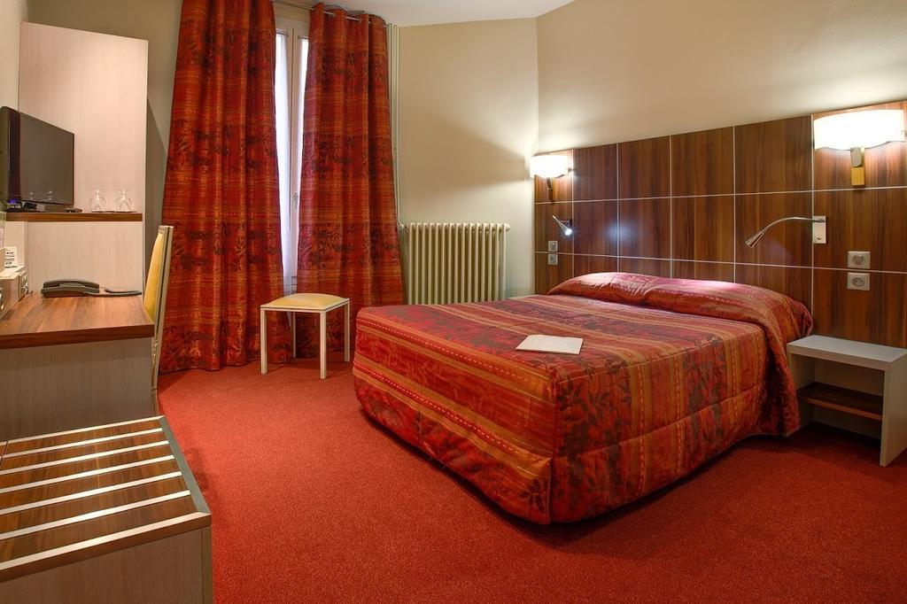 Hotel Terminus Montparnasse Paris Exterior photo