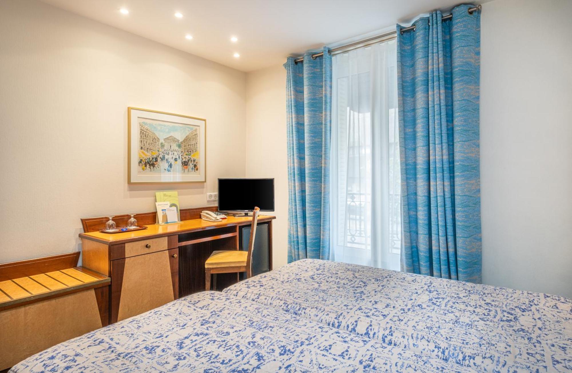 Hotel Terminus Montparnasse Paris Exterior photo