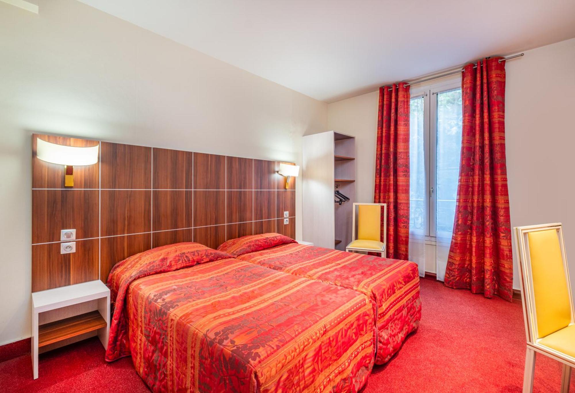 Hotel Terminus Montparnasse Paris Exterior photo