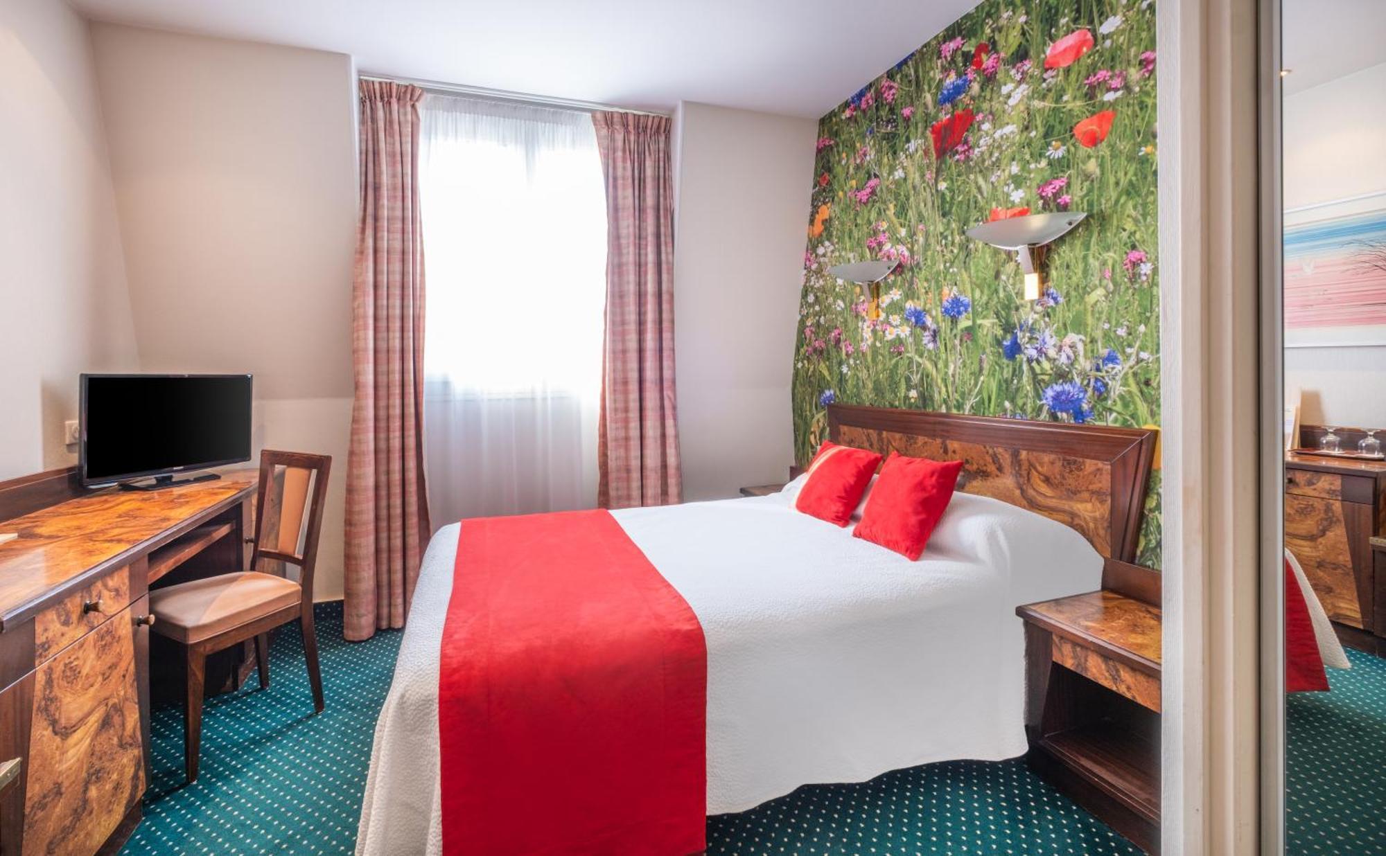 Hotel Terminus Montparnasse Paris Exterior photo